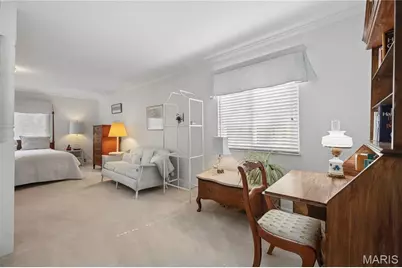 12321 Woodline Drive, Creve Coeur, MO 63141 - Photo 11