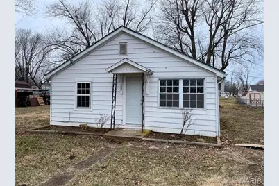 410 Oak Ave, New Melle, MO 65013 - Photo 1