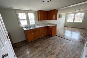 410 Oak Ave, New Melle, MO 65013 - Photo 5