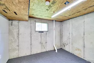 1211 Big Bend Rd, Ballwin, MO 63021 - Photo 35