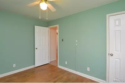 410 Robert Avenue, Ferguson, MO 63135 - Photo 23