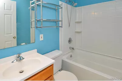 410 Robert Avenue, Ferguson, MO 63135 - Photo 25