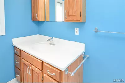 410 Robert Avenue, Ferguson, MO 63135 - Photo 33