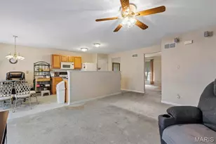 433 Summit Tree Ct, Fenton, MO 63026 - Photo 5