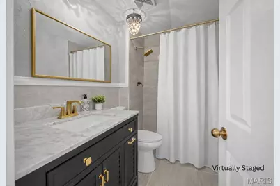 500 Kingridge Drive, Ballwin, MO 63011 - Photo 29