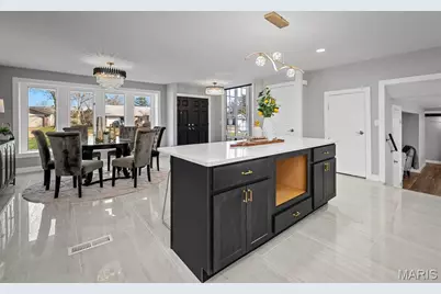 500 Kingridge Drive, Ballwin, MO 63011 - Photo 13