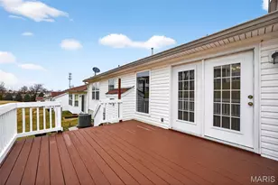 16 Hill Pointe Ct, Saint Charles, MO 63303 - Photo 31