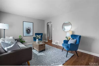 3933 McDonald Avenue, Saint Louis, MO 63116 - Photo 3