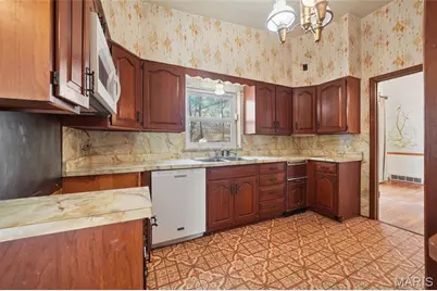 808 Wenneker Drive, Clayton, MO 63124 - Photo 9