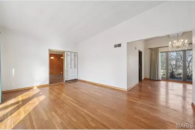 808 Wenneker Drive, Clayton, MO 63124 - Photo 3