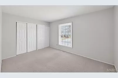 1727 Schulte Hill Drive, Maryland Heights, MO 63043 - Photo 19