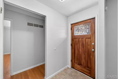 1727 Schulte Hill Drive, Maryland Heights, MO 63043 - Photo 5
