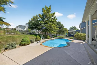 319 Magnolia Valley Drive, O'Fallon, MO 63366 - Photo 11