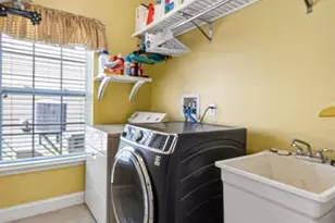 319 Magnolia Valley Dr, O'Fallon, MO 63366 - Photo 39