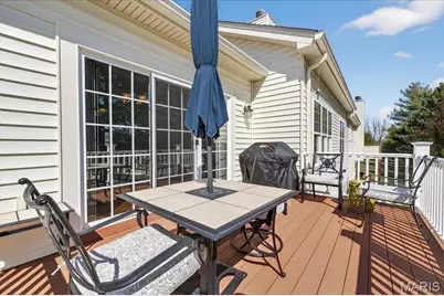 14738 Thornbird Manor Parkway, Chesterfield, MO 63017 - Photo 27