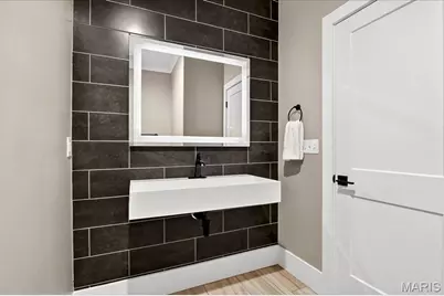 2029 Lily Avenue, Kirkwood, MO 63122 - Photo 27