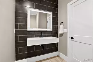 2029 Lily Ave, Kirkwood, MO 63122 - Photo 27