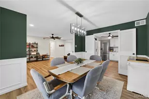 1511 Hampton Hall Dr, Chesterfield, MO 63017 - Photo 7