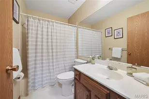 16421 Hollister Crossing Dr, Wildwood, MO 63011 - Photo 25