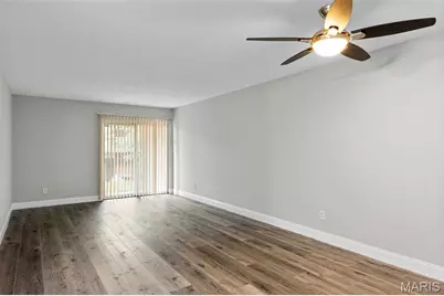 1968 Greenglen Drive #101, Kirkwood, MO 63122 - Photo 7