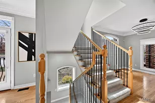 7249 Forsyth Blvd, Saint Louis, MO 63105 - Photo 9