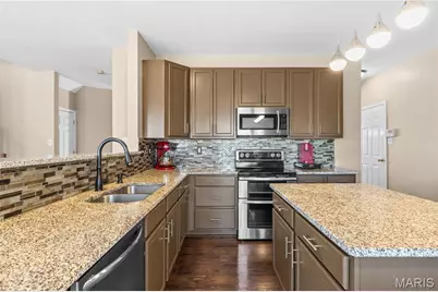 301 America Street, Wentzville, MO 63385 - Photo 15