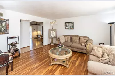 4333 Caracalla Drive, Florissant, MO 63033 - Photo 5