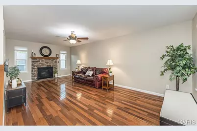 115 Wabash Spur Drive, O'Fallon, MO 63366 - Photo 5