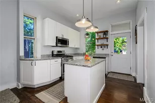 5647 Chamberlain Ave, Saint Louis, MO 63112 - Photo 13