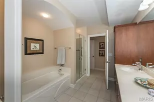 40 Brighton Way, Clayton, MO 63105 - Photo 25