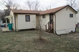 330 Young St, Saint Clair, MO 63077 - Photo 3