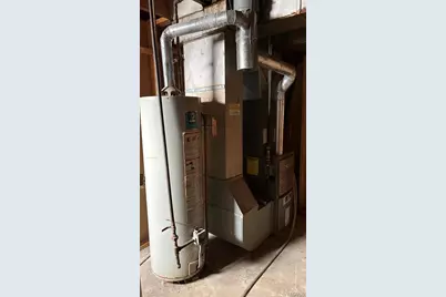 9426 Westchester Drive, Saint Louis, MO 63136 - Photo 11