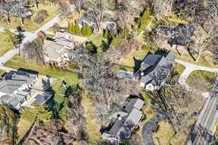 11549 Clayton Rd, Saint Louis, MO 63131 - Photo 13