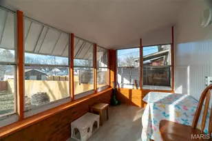 5039 Grace Ave, Saint Louis, MO 63116 - Photo 9