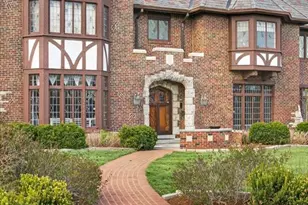 66 Lake Forest Dr, Saint Louis, MO 63117 - Photo 5