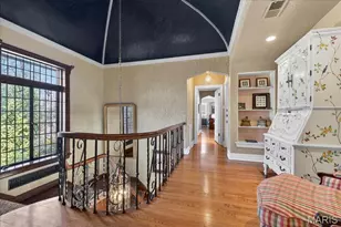 66 Lake Forest Dr, Saint Louis, MO 63117 - Photo 31