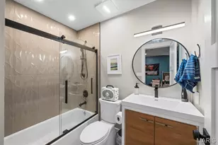 132 Mystic Meadows Ln, Creve Coeur, MO 63141 - Photo 27