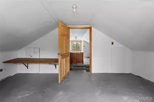 910 Country Club Dr, Pasadena Park, MO 63121 - Photo 11