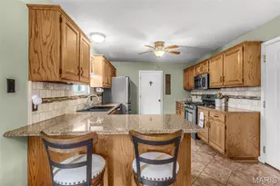 829 Eagle Dr, Jackson, MO 63755 - Photo 9