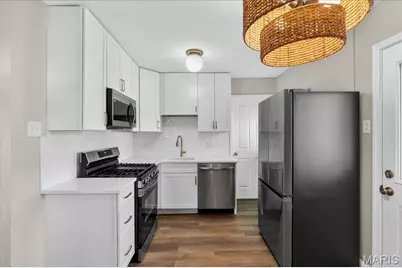 210 Monica Drive, Saint Louis, MO 63127 - Photo 9