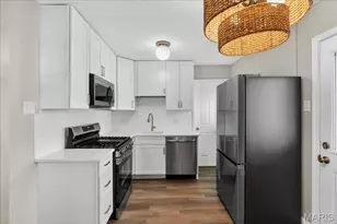 210 Monica Dr, Saint Louis, MO 63127 - Photo 9