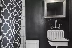 524 Warren Ave, University City, MO 63130 - Photo 15