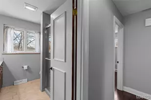 149 Crescent Ave, Valley Park, MO 63088 - Photo 19