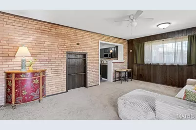 4527 Seibert Avenue, Saint Louis, MO 63123 - Photo 7