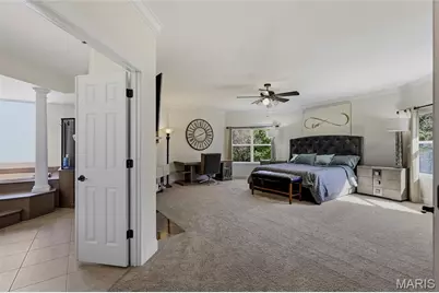 9810 Grandview Lake Court, Sunset Hills, MO 63127 - Photo 13