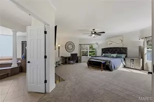 9810 Grandview Lake Ct, Sunset Hills, MO 63127 - Photo 13