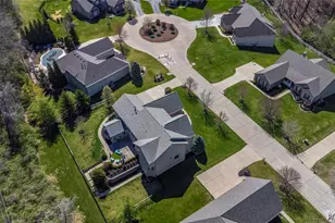 9810 Grandview Lake Ct, Sunset Hills, MO 63127 - Photo 45