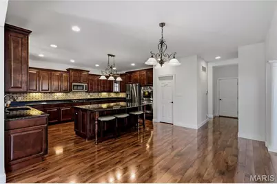 9810 Grandview Lake Court, Sunset Hills, MO 63127 - Photo 11