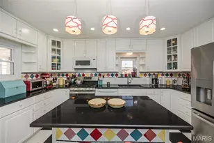 7324 Weil Ave, Shrewsbury, MO 63119 - Photo 11