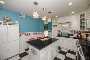 7324 Weil Ave, Shrewsbury, MO 63119 - Photo 11